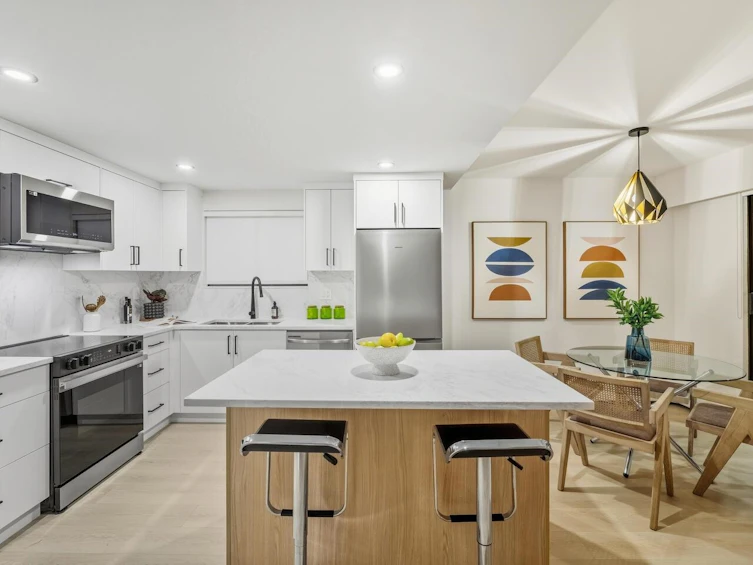 202-1165 Burnaby Street, Vancouver, BC, V6E 1P3 - 10