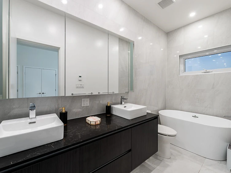 3101-5333 Goring Street, Burnaby, BC, V5B 0B6 - 14