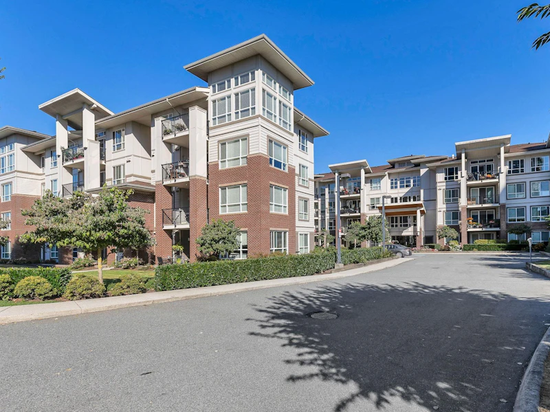 210 - 3192 Gladwin Road, Abbotsford BC V2T 6M9