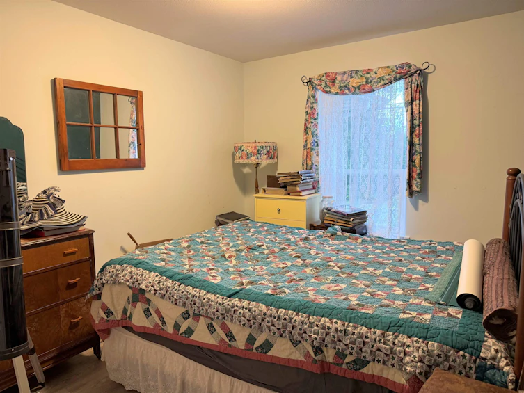 6242 Norwest Bay Road, Sechelt, BC, V7Z 0M2 - 22