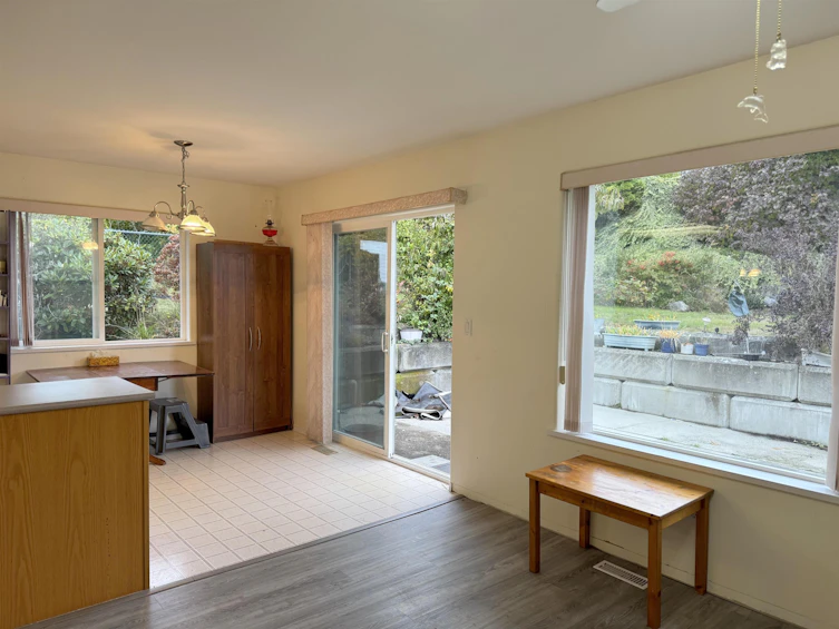 6242 Norwest Bay Road, Sechelt, BC, V7Z 0M2 - 15