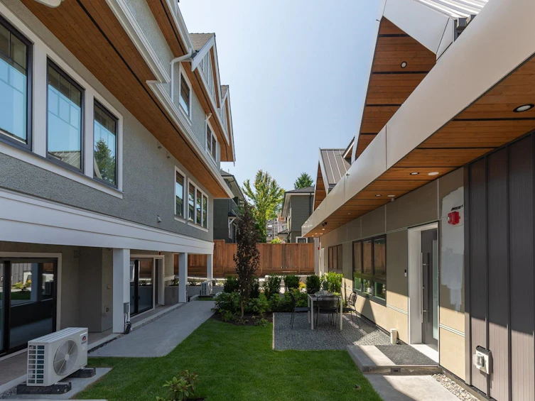 1135 W 33rd Avenue, Vancouver, BC, V6M 1A3 - 20