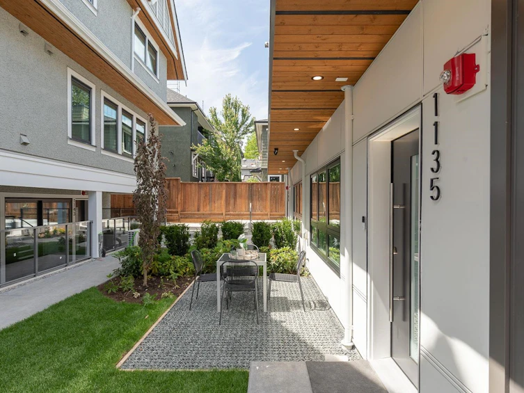 1135 W 33rd Avenue, Vancouver, BC, V6M 1A3 - 23
