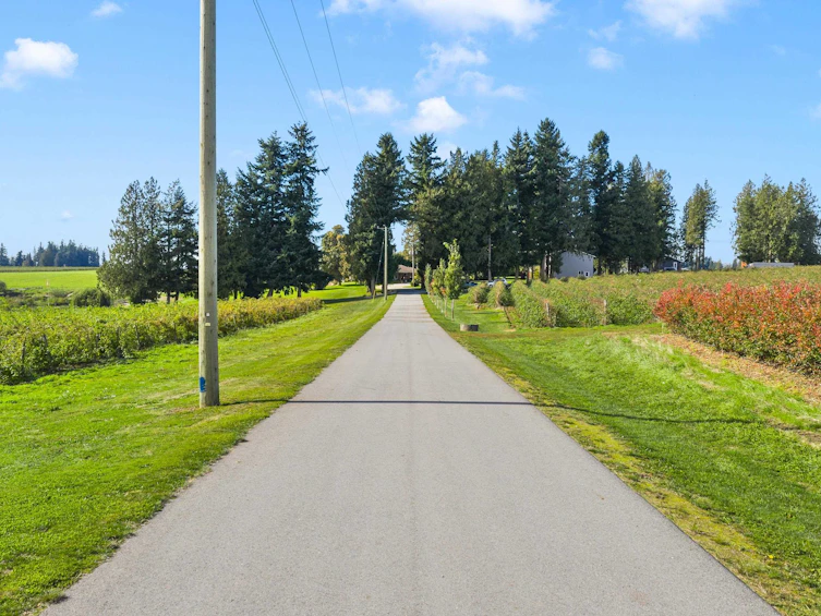 197 Clearbrook Road, Abbotsford, BC, V2T 5X1 - 31