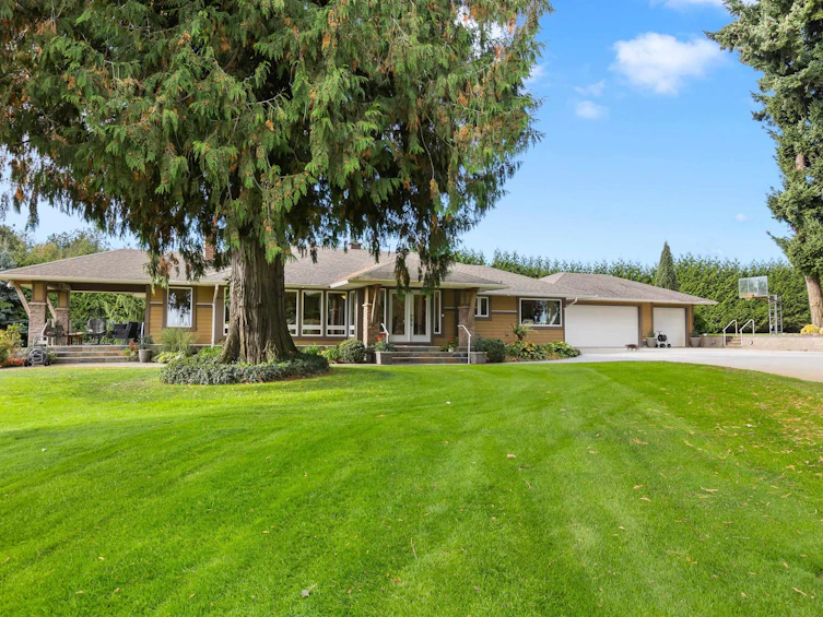 197 Clearbrook Road, Abbotsford, BC, V2T 5X1 - 13