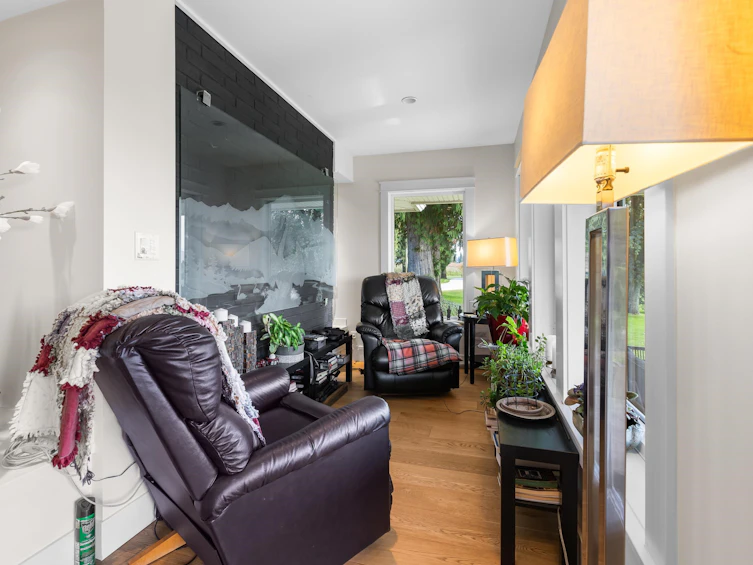 197 Clearbrook Road, Abbotsford, BC, V2T 5X1 - 20