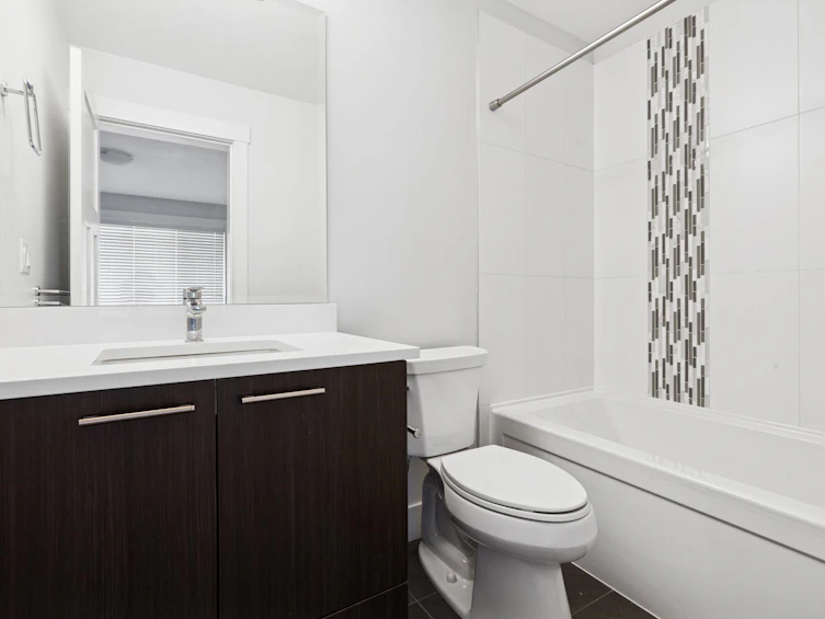 4668 Robin Lane, Delta, BC, V4M 0B4 - 28