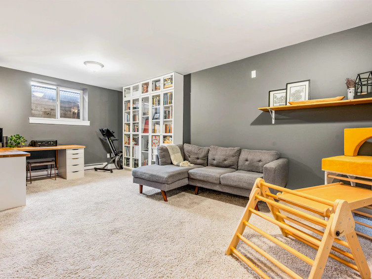 5909 Cowichan Street, Chilliwack, BC, V2R 0G8 - 26