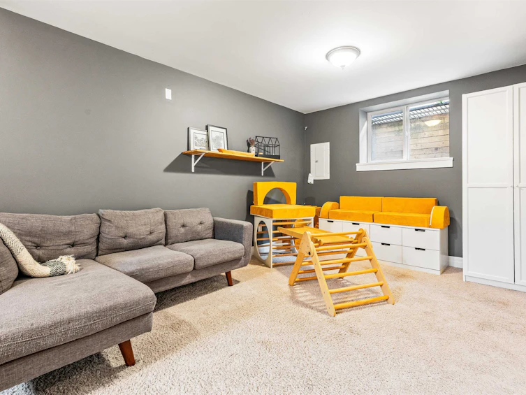 5909 Cowichan Street, Chilliwack, BC, V2R 0G8 - 28
