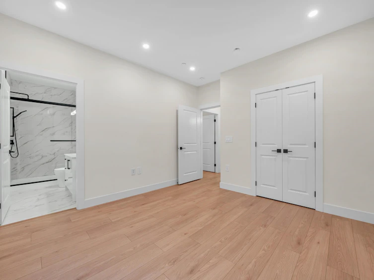 1-3090 Vanness Avenue, Vancouver, BC, V5R 5A1 - 11