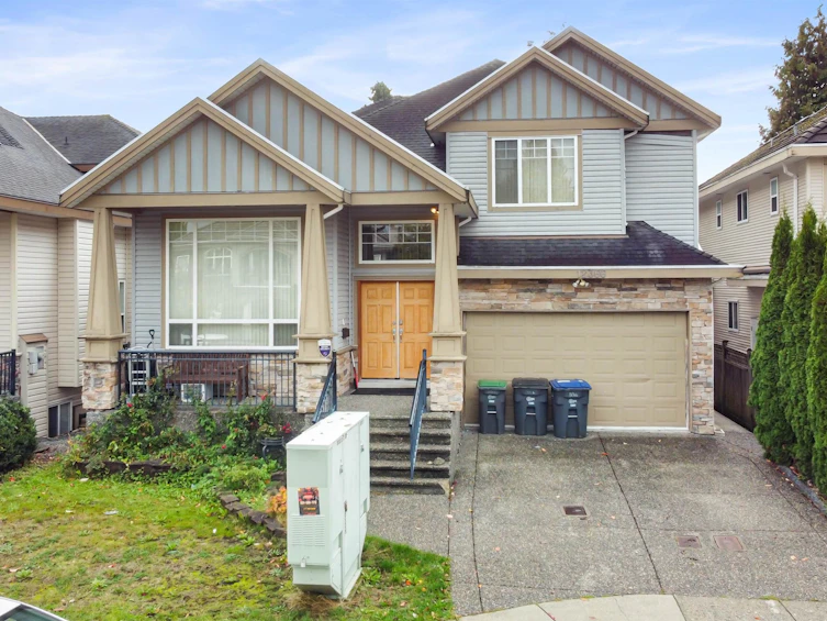 12366 66 Avenue, Surrey, BC, V3W 2A4