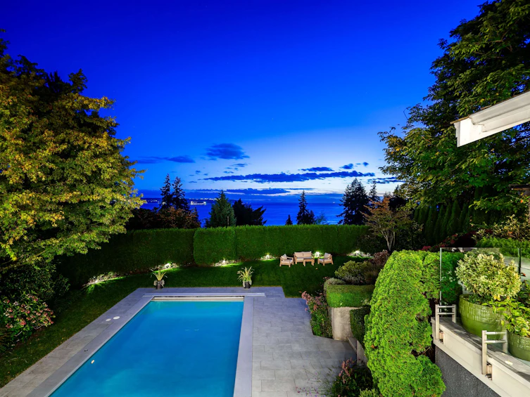2964 Mathers Crescent, West Vancouver, BC, V7V 2L3 - 39