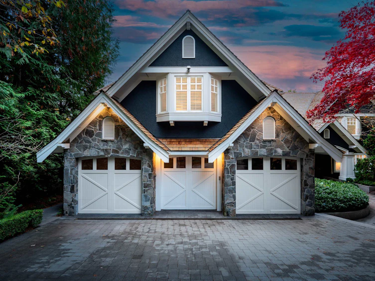2964 Mathers Crescent, West Vancouver, BC, V7V 2L3 - 40