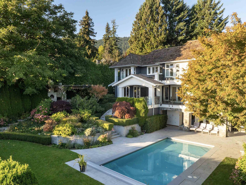 2964 Mathers Crescent, West Vancouver BC V7V 2L3