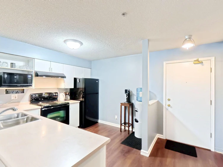 102-12130 80 Avenue, Surrey, BC, V3W 0V2 - 3