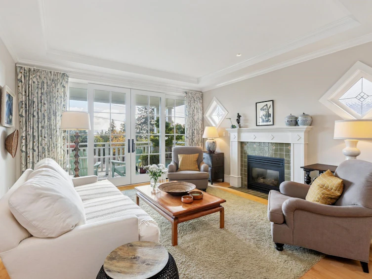 458 E 21st Street, North Vancouver, BC, V7L 3C2 - 3