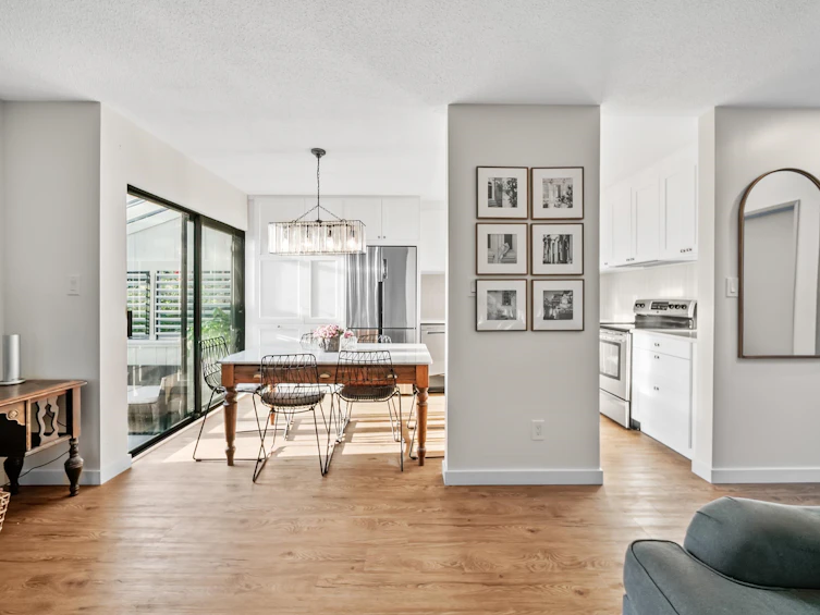 2509 Burian Drive, Coquitlam, BC, V3K 5W8 - 13
