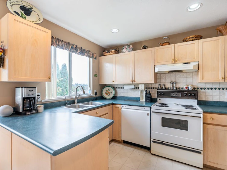 3139 Patullo Crescent, Coquitlam, BC, V3E 2R3 - 13