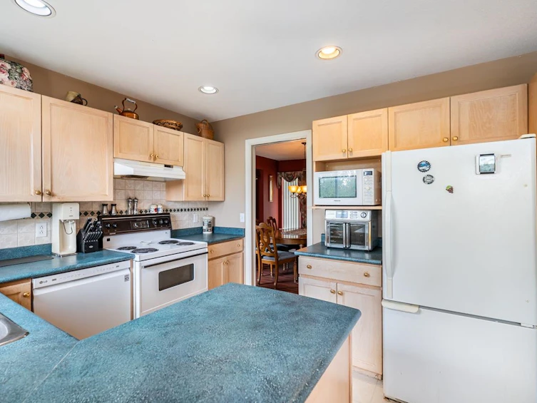 3139 Patullo Crescent, Coquitlam, BC, V3E 2R3 - 12
