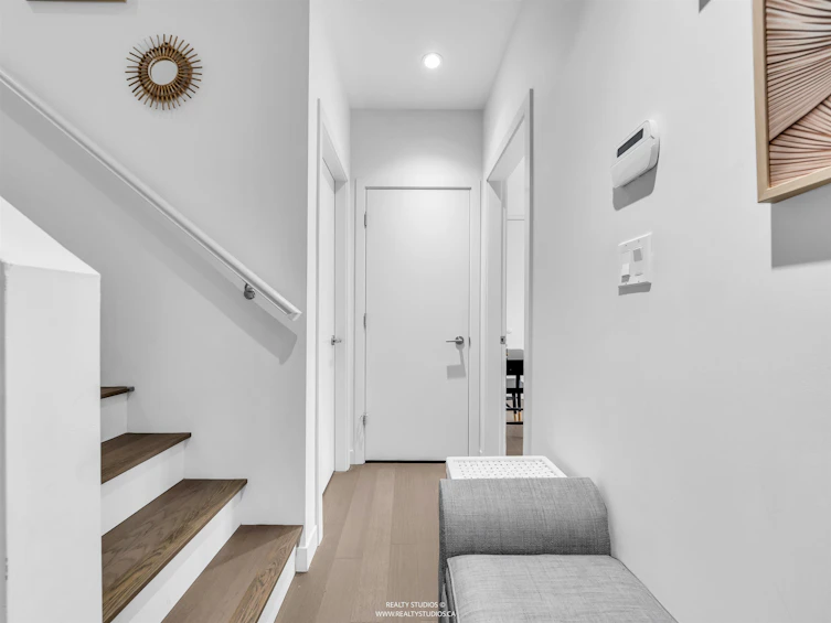 3177 Quebec Street, Vancouver, BC, V5T 3B3 - 13