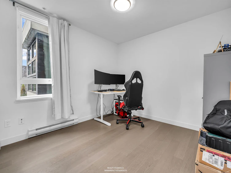3177 Quebec Street, Vancouver, BC, V5T 3B3 - 23