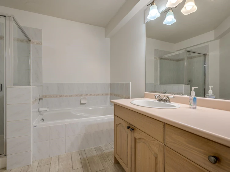 204-1153 54a Street, Delta, BC, V4M 4E4 - 17