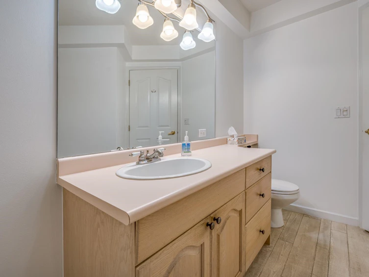 204-1153 54a Street, Delta, BC, V4M 4E4 - 18
