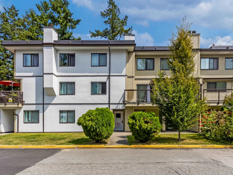 205-7162 133a Street, Surrey, BC, V3W 7Z9 - 2