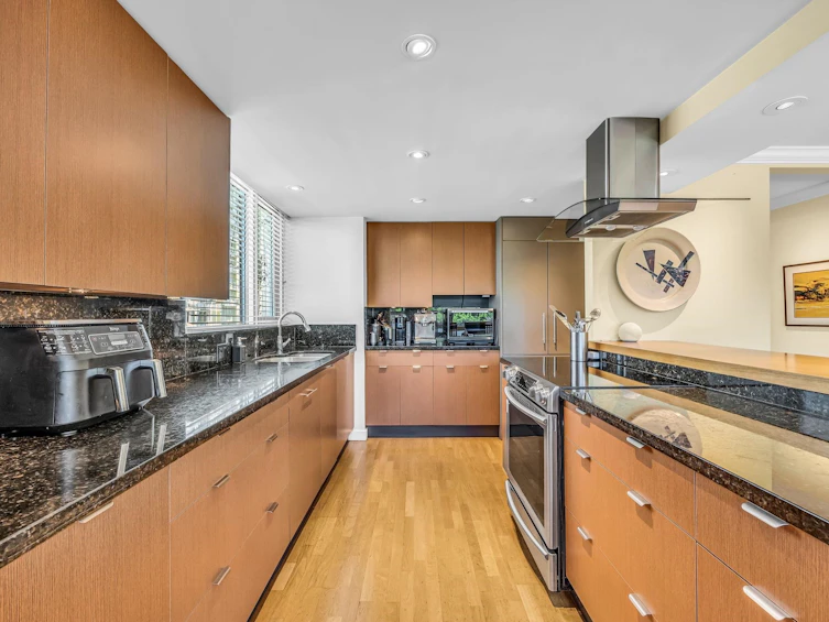 104-710 Chilco Street, Vancouver, BC, V6G 2S1 - 14