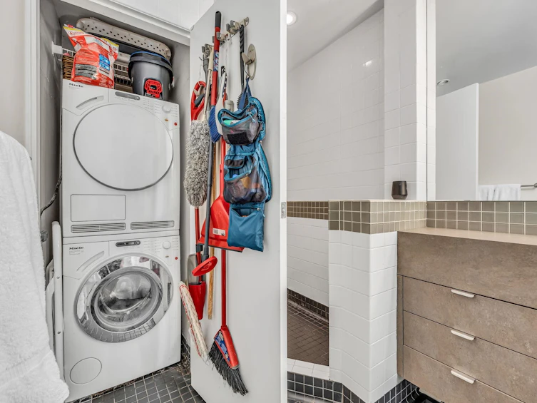104-710 Chilco Street, Vancouver, BC, V6G 2S1 - 24