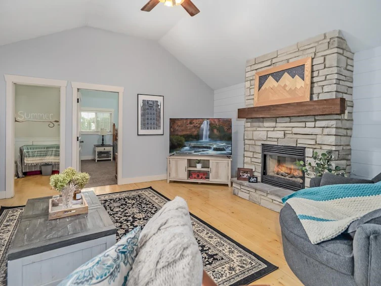 5660 Riverside Street, Abbotsford, BC, V4X 1T4 - 9