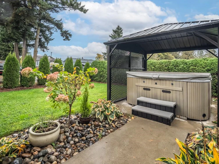 5660 Riverside Street, Abbotsford, BC, V4X 1T4 - 35