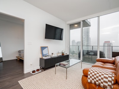 1701-567 Clarke Road - 5