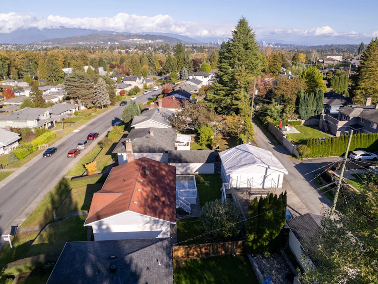 4370 Briarwood Crescent, Burnaby, BC, V5G 2M6 - 8