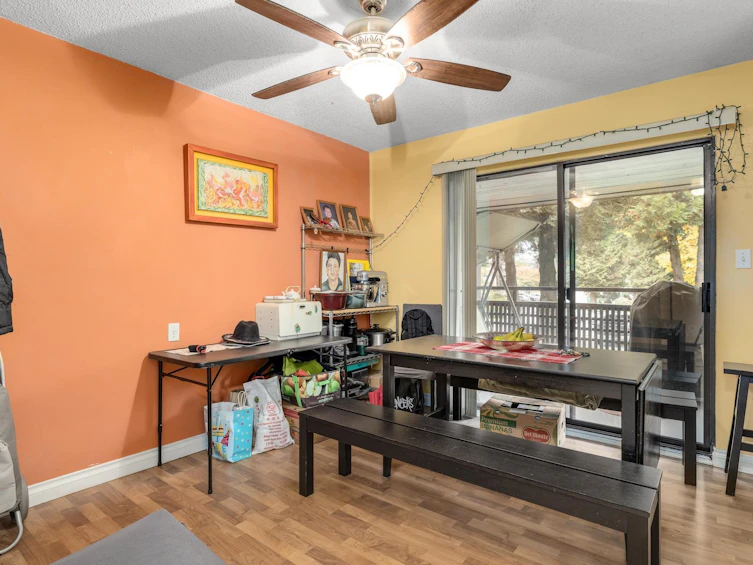 14810 Holly Park Lane, Surrey, BC, V3R 6Y2 - 7
