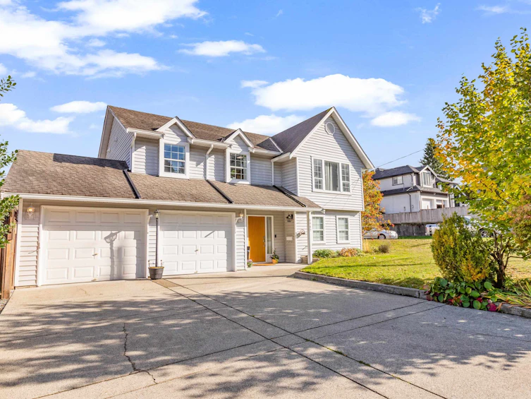 8442 Harms Street, Mission, BC, V2V 6G2
