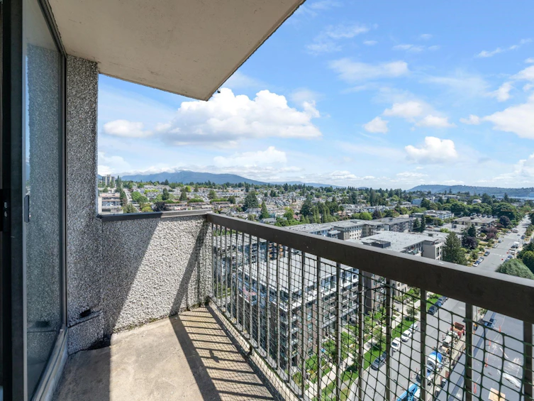 1906-145 St. Georges Avenue, North Vancouver, BC, V7L 3G8 - 16