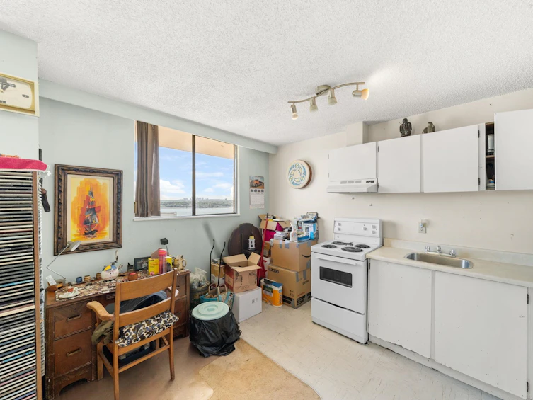 1906-145 St. Georges Avenue, North Vancouver, BC, V7L 3G8 - 10