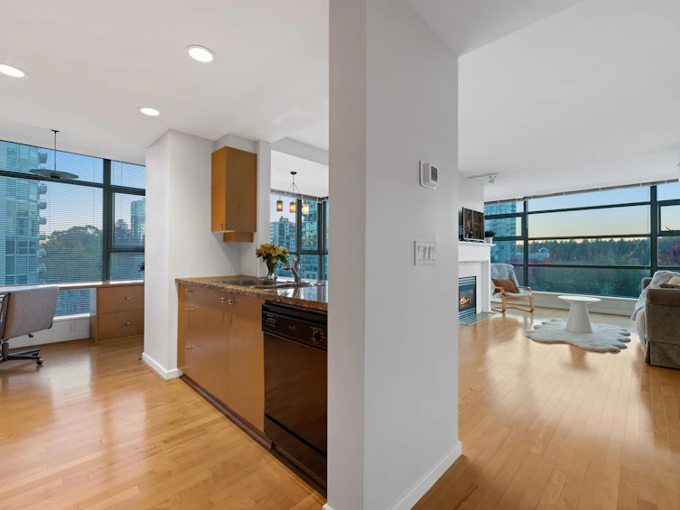 504-1790 Bayshore Drive, Vancouver, BC, V6G 3G5 - 16