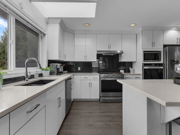 1170 Dolphin Street, Surrey, BC, V4B 4G8 - 9