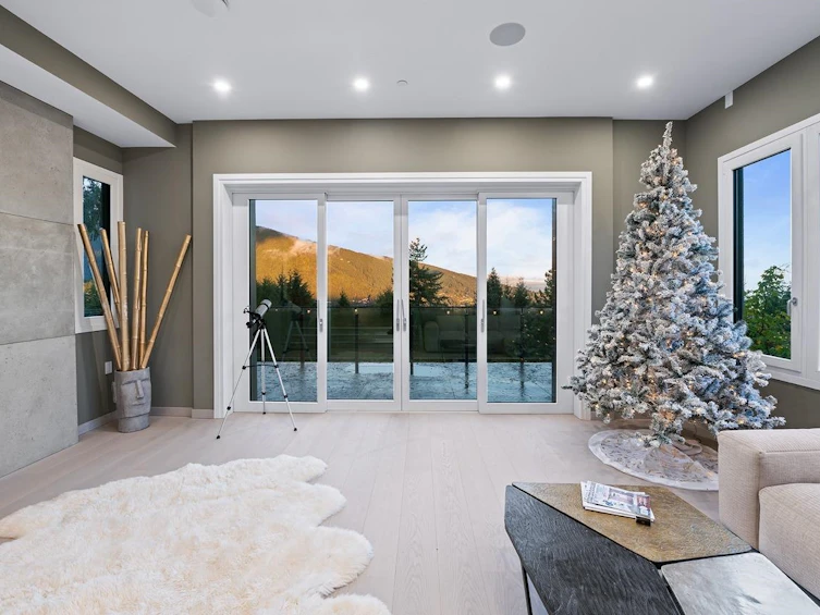 594 Craigmohr Drive, West Vancouver, BC, V7S 1X2 - 6
