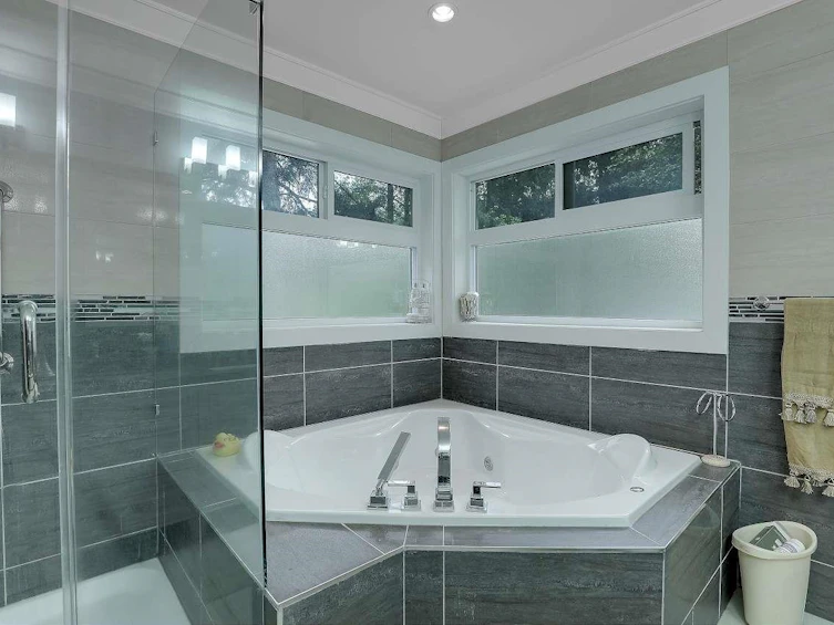 11046 80 Avenue, Delta, BC, V4C 1W5 - 22