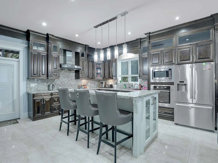 11046 80 Avenue, Delta, BC, V4C 1W5 - 10