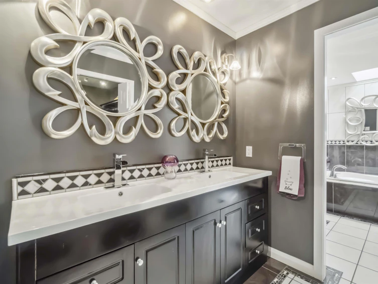 4133 Tytahun Crescent, Vancouver, BC, V6N 3N1 - 23