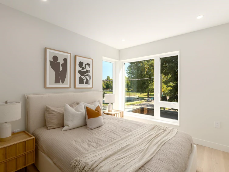 5403 Wales Street, Vancouver, BC, V5R 3M9 - 12