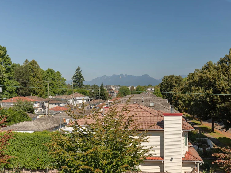 5403 Wales Street, Vancouver, BC, V5R 3M9 - 21