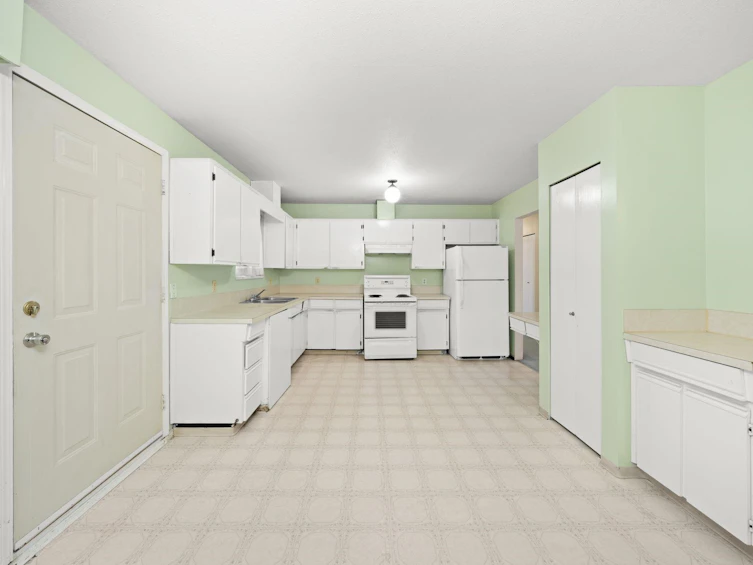12851 104 Avenue, Surrey, BC, V3T 1T3 - 16