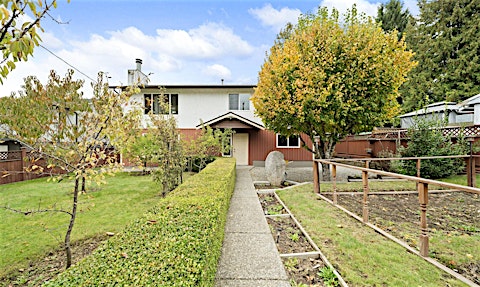 12851 104 Avenue, Surrey, BC, V3T 1T3