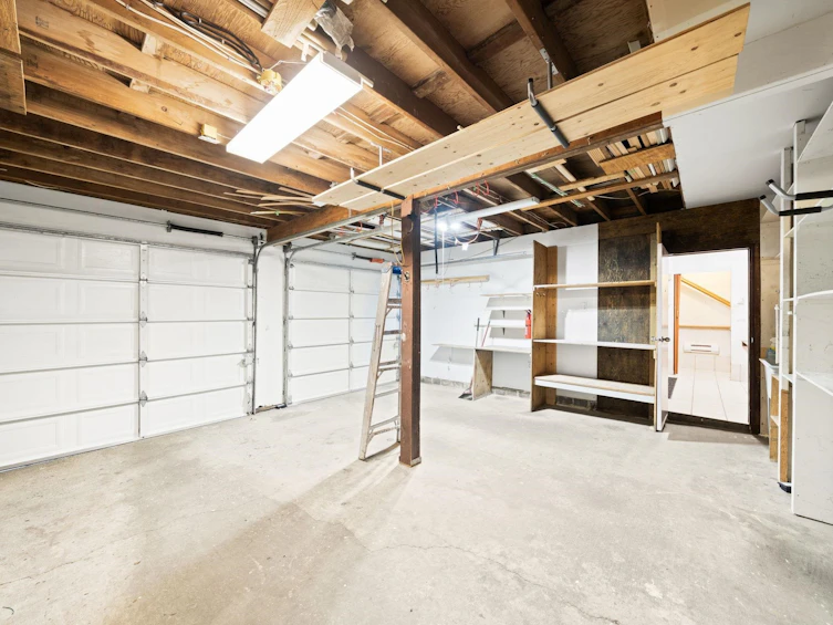 12851 104 Avenue, Surrey, BC, V3T 1T3 - 29