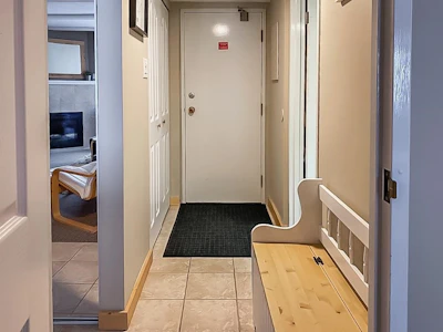 104A-21000 Enzian Way - 2